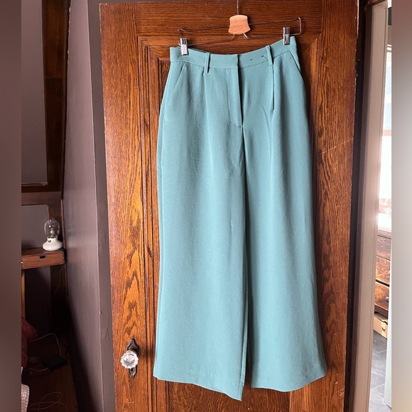 A+F Harper Tailored Pant - Picture 5 of 6